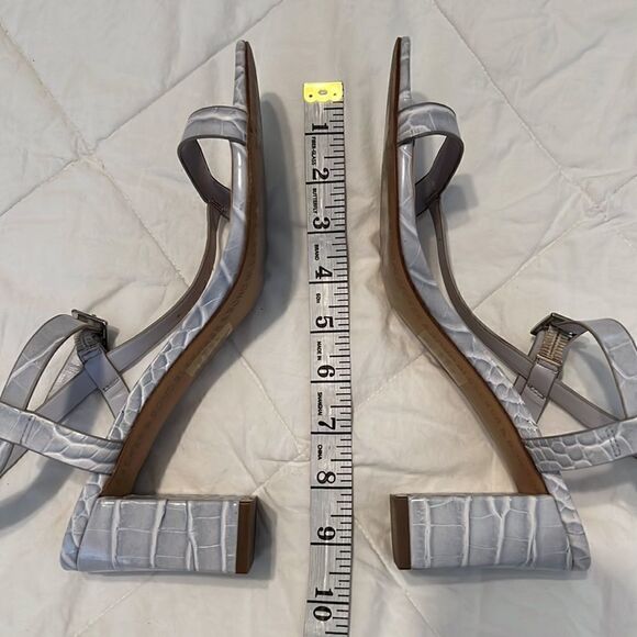 Bleecker & Bond Zagora size 8.5 Ice blue grey croc strappy sandals GUC No box - Picture 10 of 14
